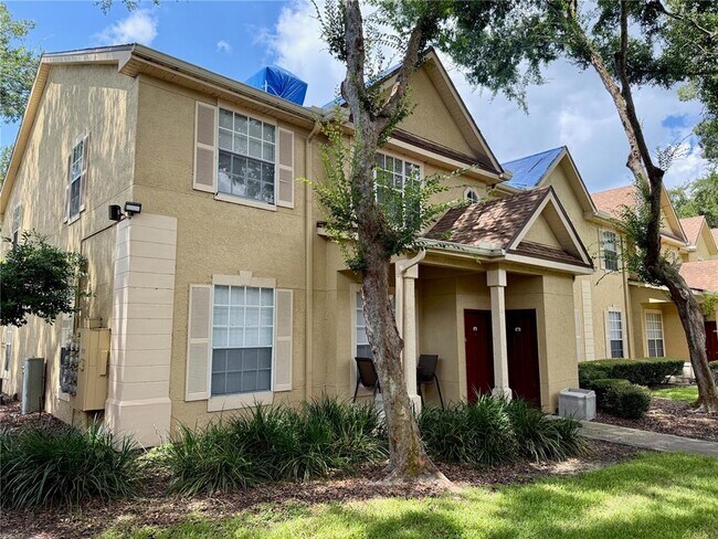Foto del edificio - 826 Grand Regency Pointe