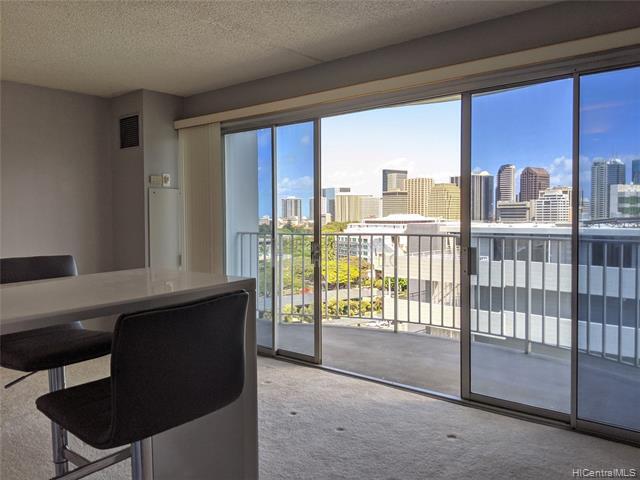 Building Photo - 710 Lunalilo St