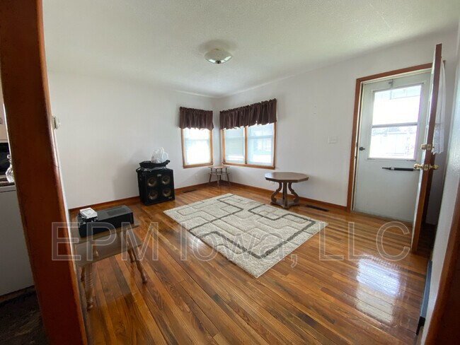 Foto del edificio - 900 4th Ave