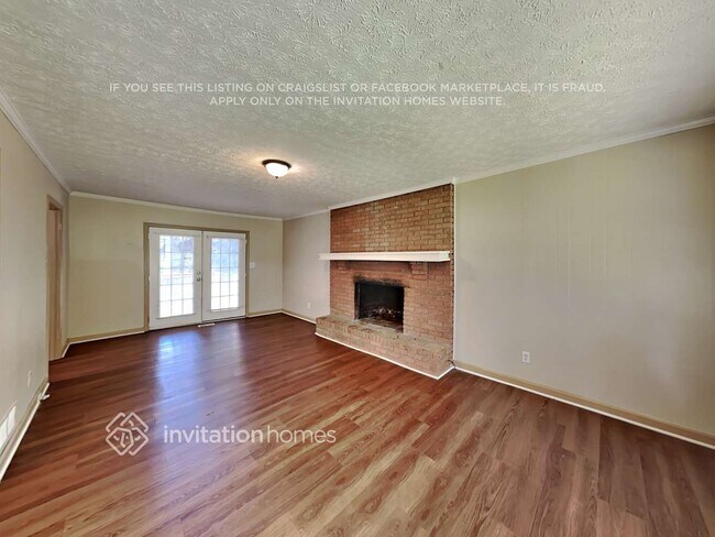 Foto del edificio - 1569 Dogwood Ln