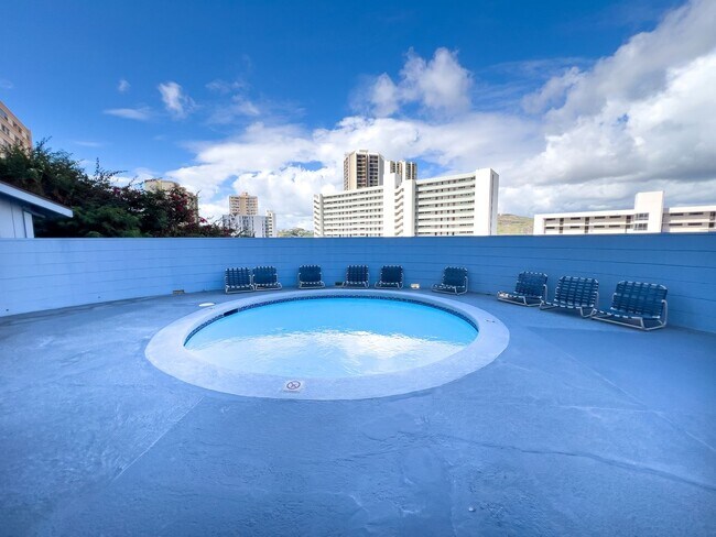 Building Photo - Studio Apartment in Salt Lake