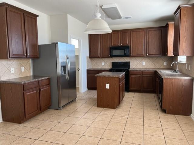 Foto del edificio - 2480 Green Meadows Ln