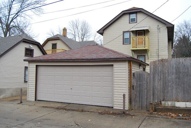 Foto del edificio - 3309 N 44th St