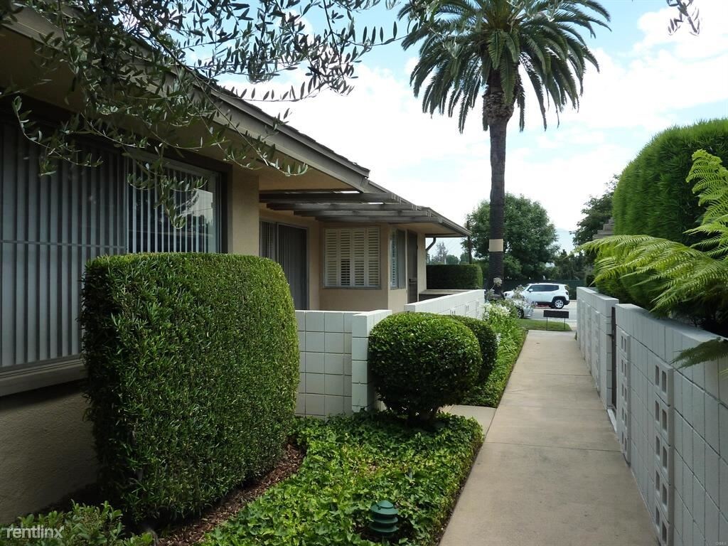 Primary Photo - 1225 N Granada Ave
