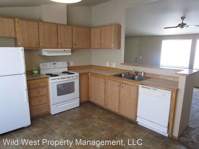 Building Photo - 3 br, 2 bath House - 8088 County Road 782