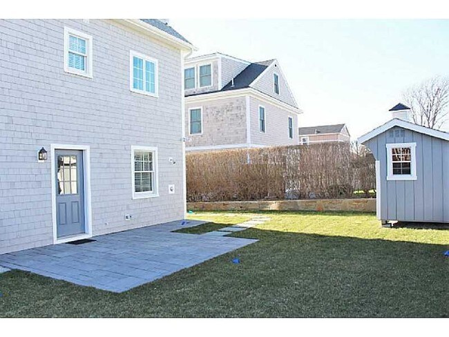 Foto del edificio - 50 Tuckerman Ave