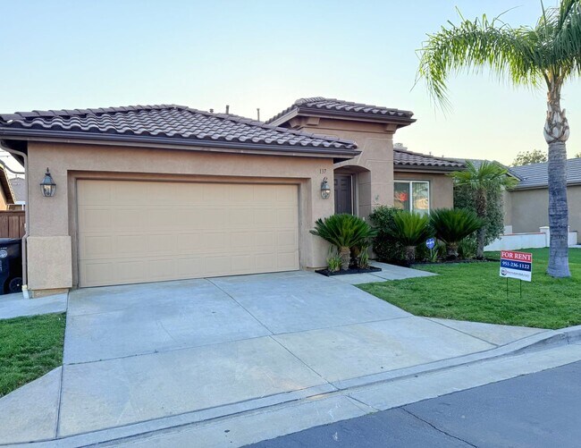 Foto del edificio - Single Story 3 bed home with office for Re...
