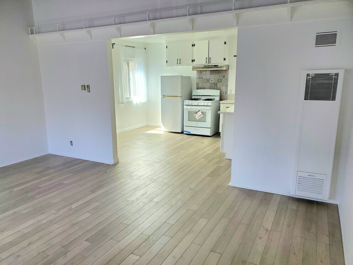 Foto principal - 505 E Santa Anita Ave