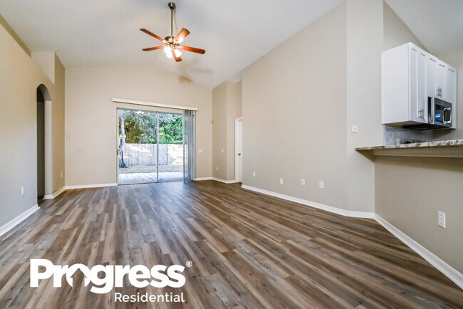 Foto del edificio - 3844 Bellewater Blvd