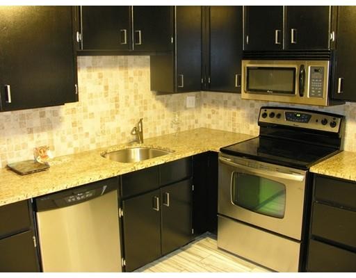 Foto principal - 1321 Worcester Rd