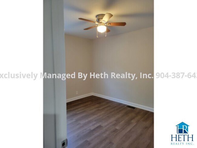 Foto del edificio - Nice 4 Bedroom Home for Rent