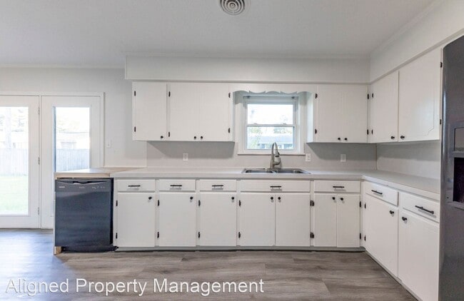 Building Photo - 3 br, 1.5 bath House - 115 Ketchum Lane
