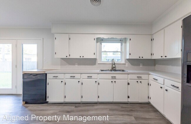 Foto del edificio - 3 br, 1.5 bath House - 115 Ketchum Lane