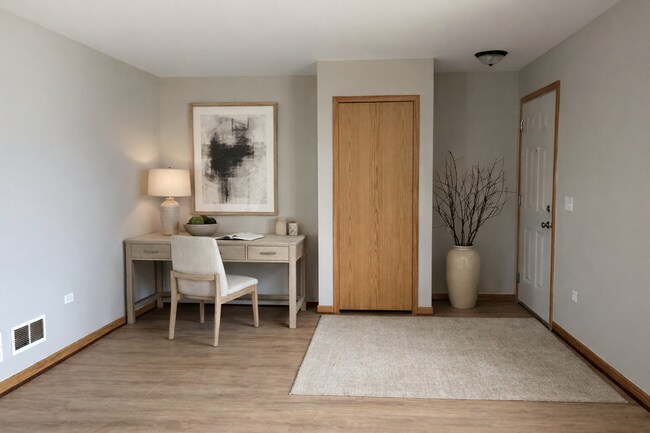 Foto del edificio - 4840 W 119th St