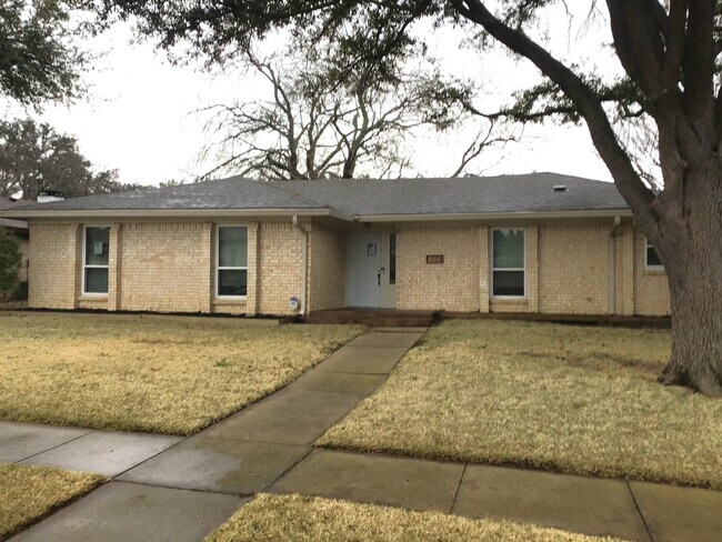 Foto del edificio - 2232 Roundrock