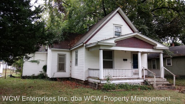 Building Photo - 516 NE Twiss Ave