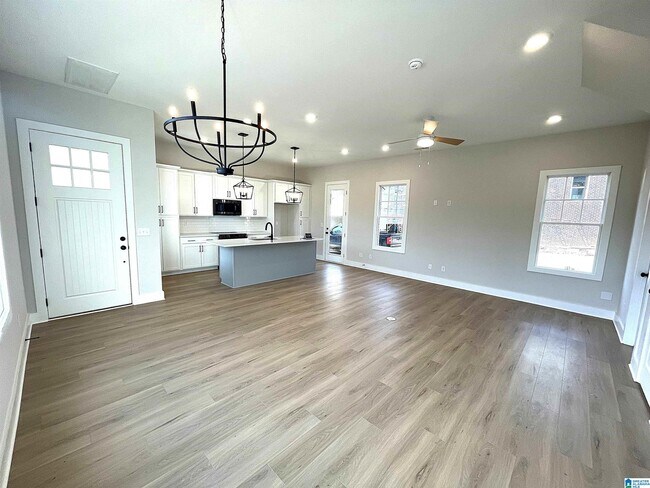 Foto del edificio - 4767 Silas Ave