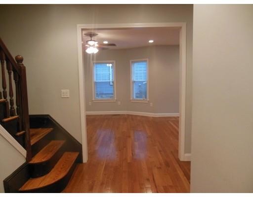 Building Photo - 19 Mellen St