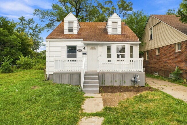Building Photo - 8650 Greenview Ave