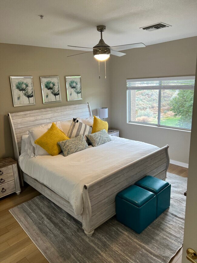 Large king size bed - 6535 E Superstition Springs Blvd