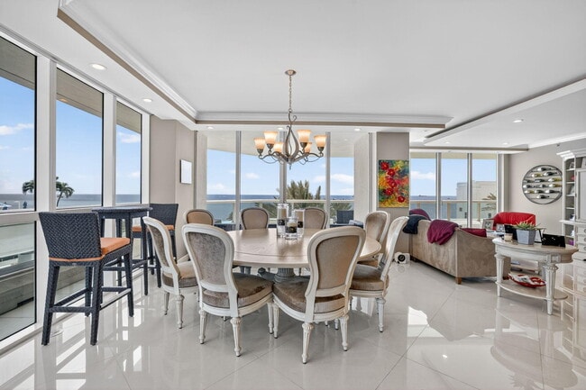 Building Photo - 101 S Fort Lauderdale Beach Blvd