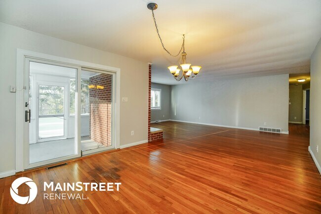 Building Photo - 229 Rocky Fork Dr
