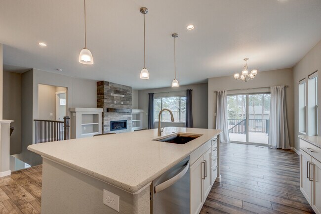 Building Photo - 16393 Corkbark Terrace
