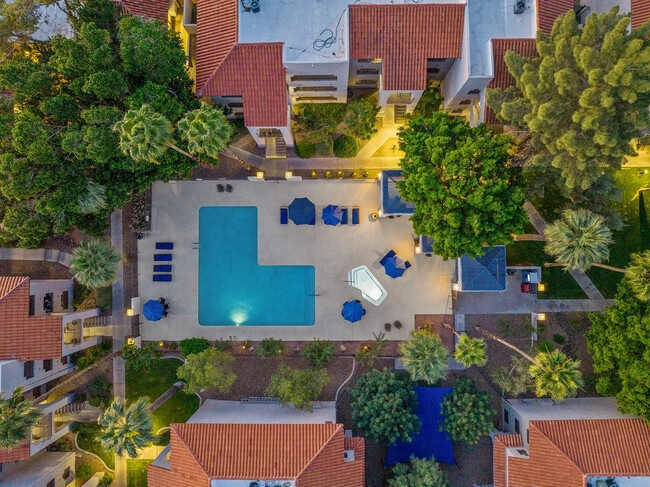 Building Photo - Cimarron Apartments