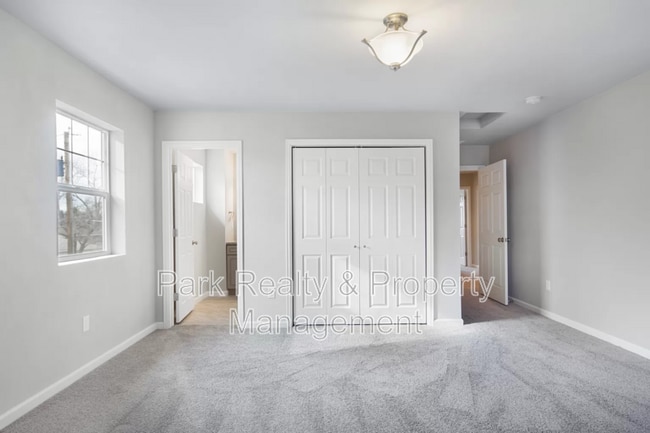 Foto del edificio - 2671 Sable Blvd