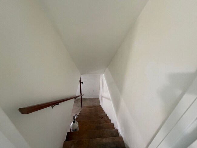 Foto del edificio - 825 Kerns Ave SW