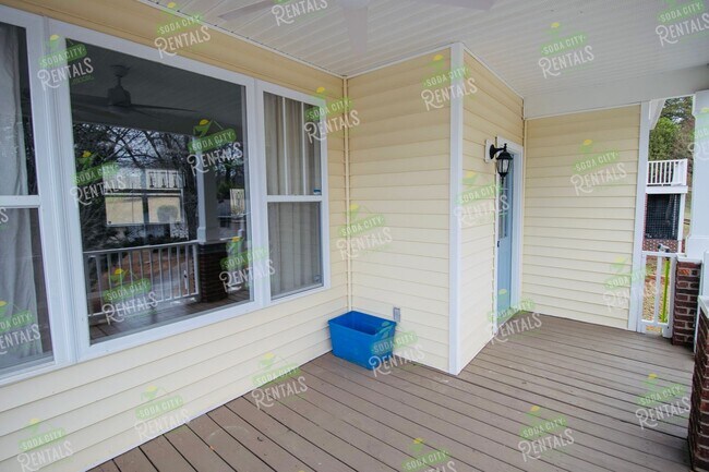 Foto del edificio - Pre-Lease for July 14th 2026- 3 Bedroom, 2...