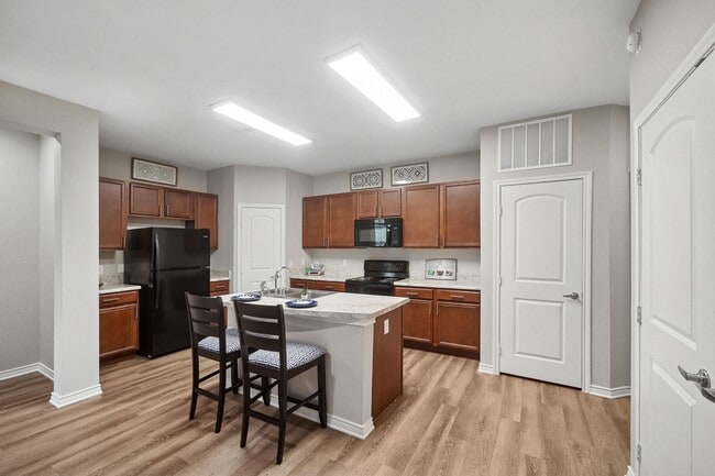 Building Photo - Solaire