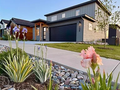 Primary Photo - 104 Elevation Dr
