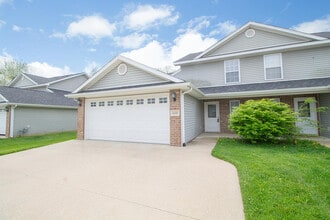 Building Photo - 4610 Dehaven Dr
