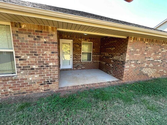 Foto del edificio - 24663 Rolling Vista Dr