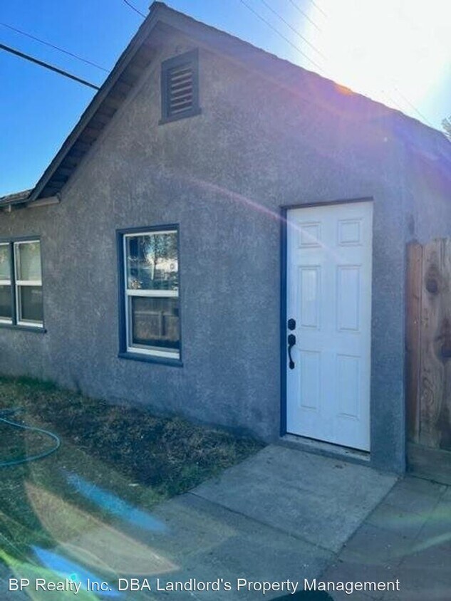 160 Park St, Turlock, CA 95380 House Rental in Turlock, CA