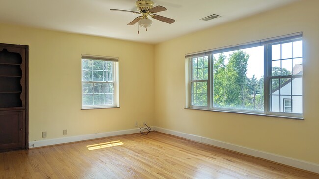 Spacious Living Room with plenty of natural light. - 2810 Victoria Ave