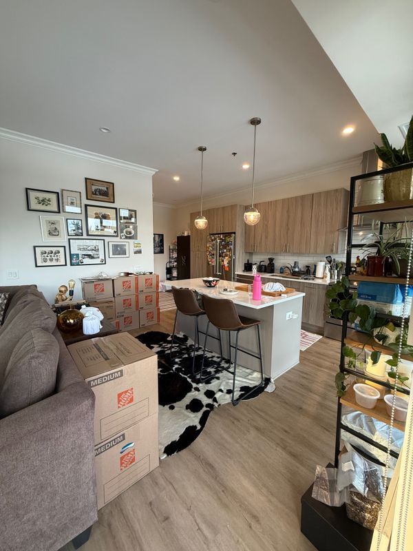 Foto del edificio - 835 Lake St