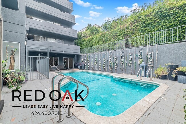 Foto del edificio - 939 Palm Ave