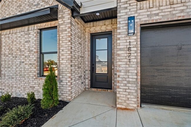 Foto del edificio - 1821 Peacock Rd