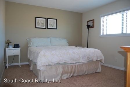 Building Photo - 3 br, 2 bath House - 6027 Jacaranda unit C