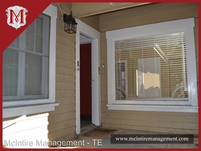 Foto del edificio - 552 S Oakland Ave