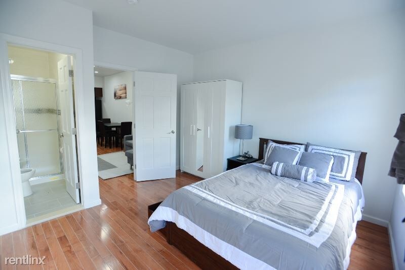 Foto principal - 1 br, 1 bath Apartment - 16-74 stephen street