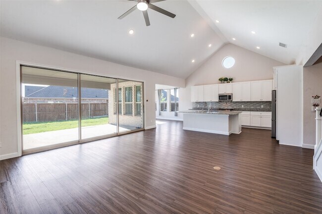 Foto del edificio - 3905 Revard Rd