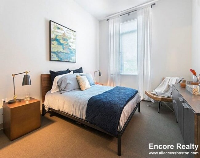 Foto del edificio - 161 S Huntington Ave