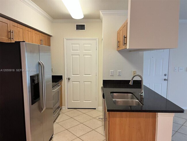 Building Photo - 6492 Emerald Dunes Dr