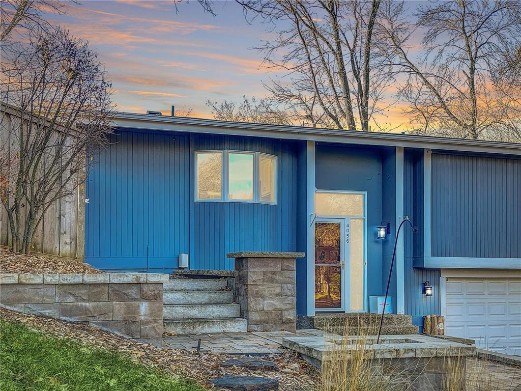 Primary Photo - 4056 Hunters Hill Way