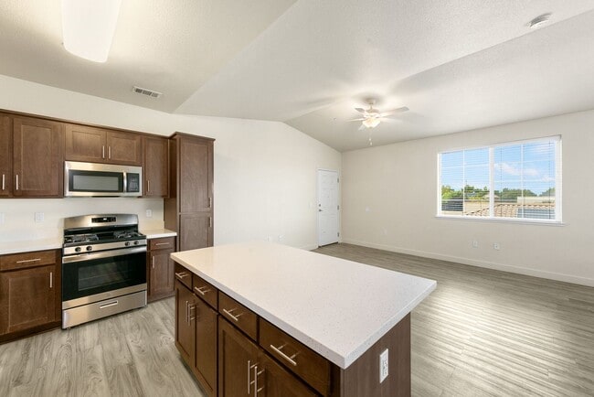 Interior Photo - Luxe Ripon Apartments