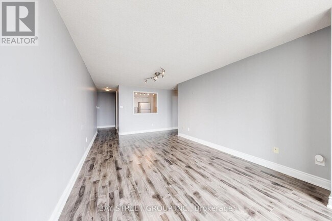 Building Photo - 4205-4205 Shipp Dr