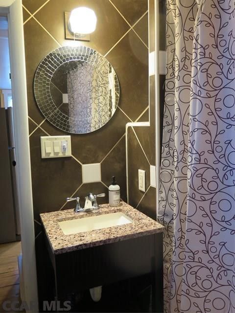 Bathroom - 234 Locust Ln